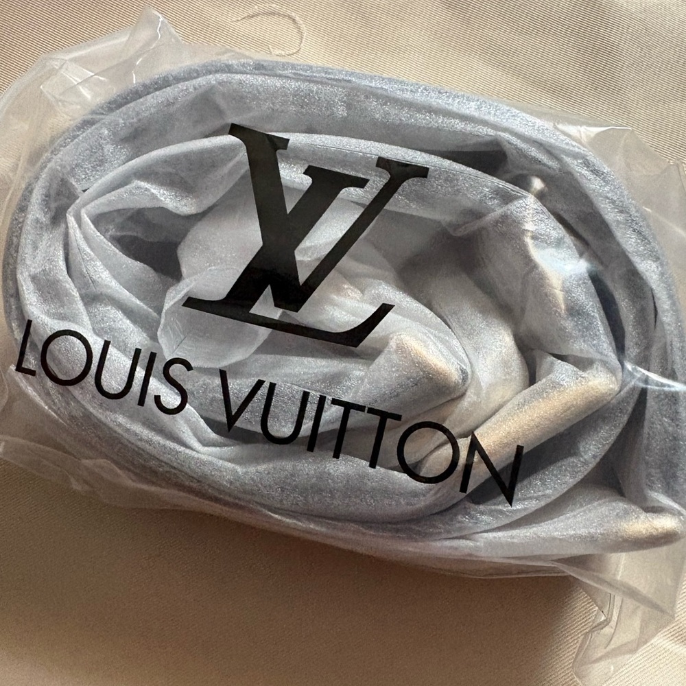 🔥 $160 SALE Fashion Lux Papillon Trunk Bag - Picture 9 of 9